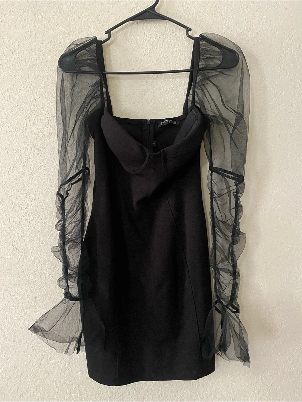 L’VOW STUDIO chic black